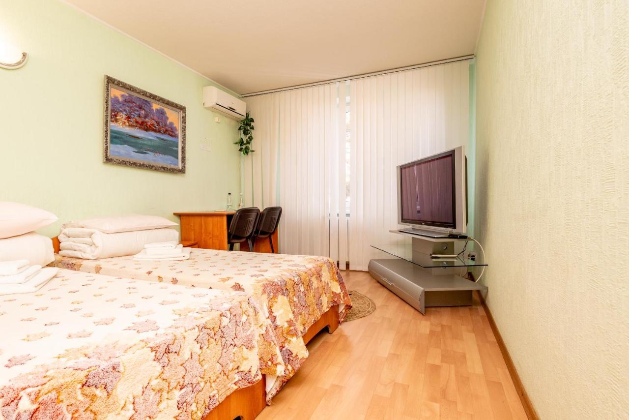 Elektromash Hotel Тираспол Екстериор снимка