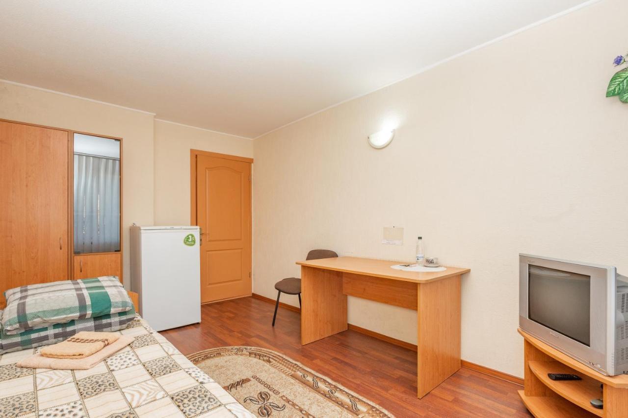 Elektromash Hotel Тираспол Екстериор снимка