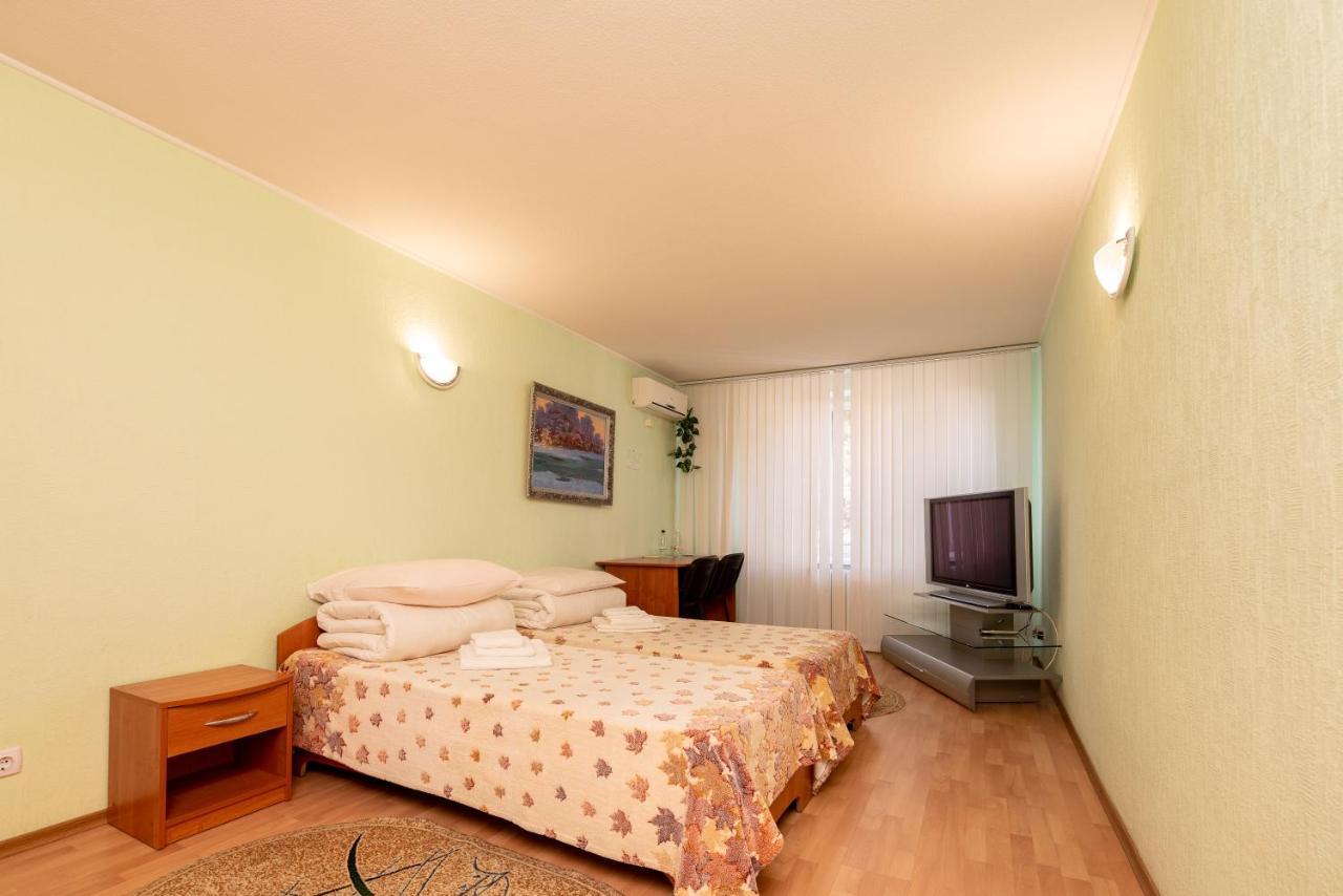 Elektromash Hotel Тираспол Екстериор снимка