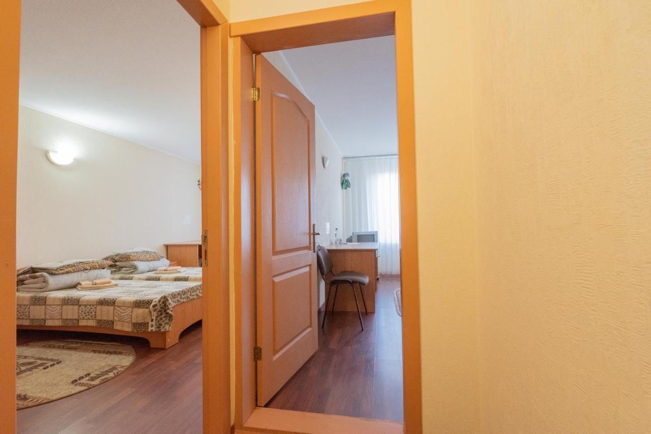 Elektromash Hotel Тираспол Екстериор снимка