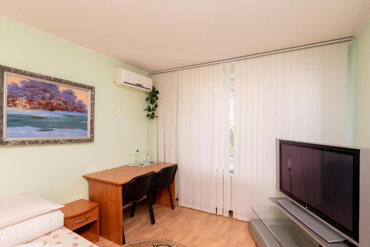 Elektromash Hotel Тираспол Екстериор снимка