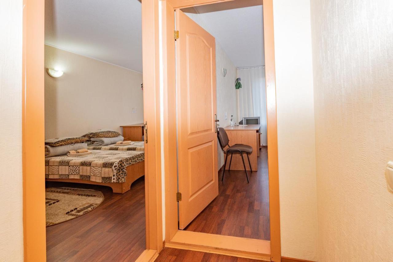Elektromash Hotel Тираспол Екстериор снимка
