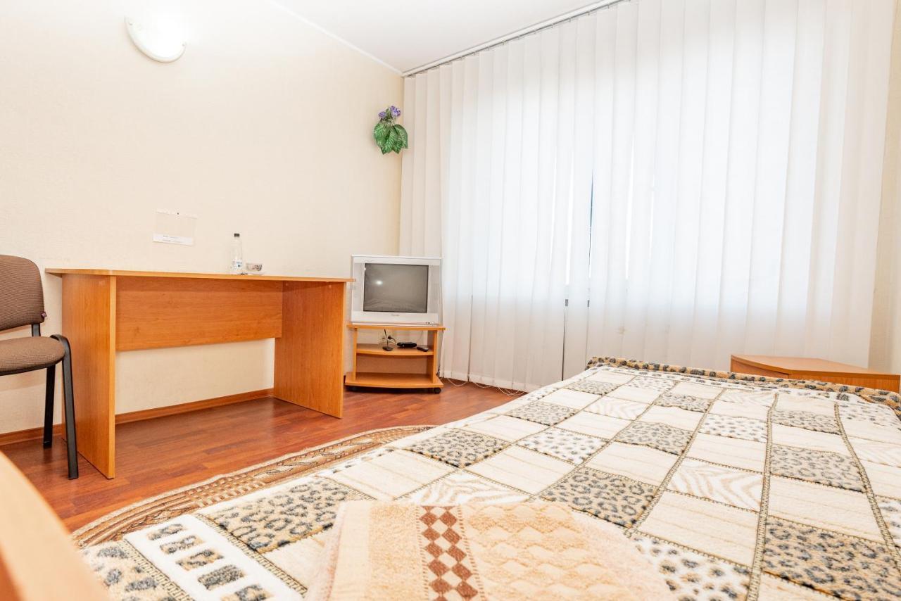 Elektromash Hotel Тираспол Екстериор снимка