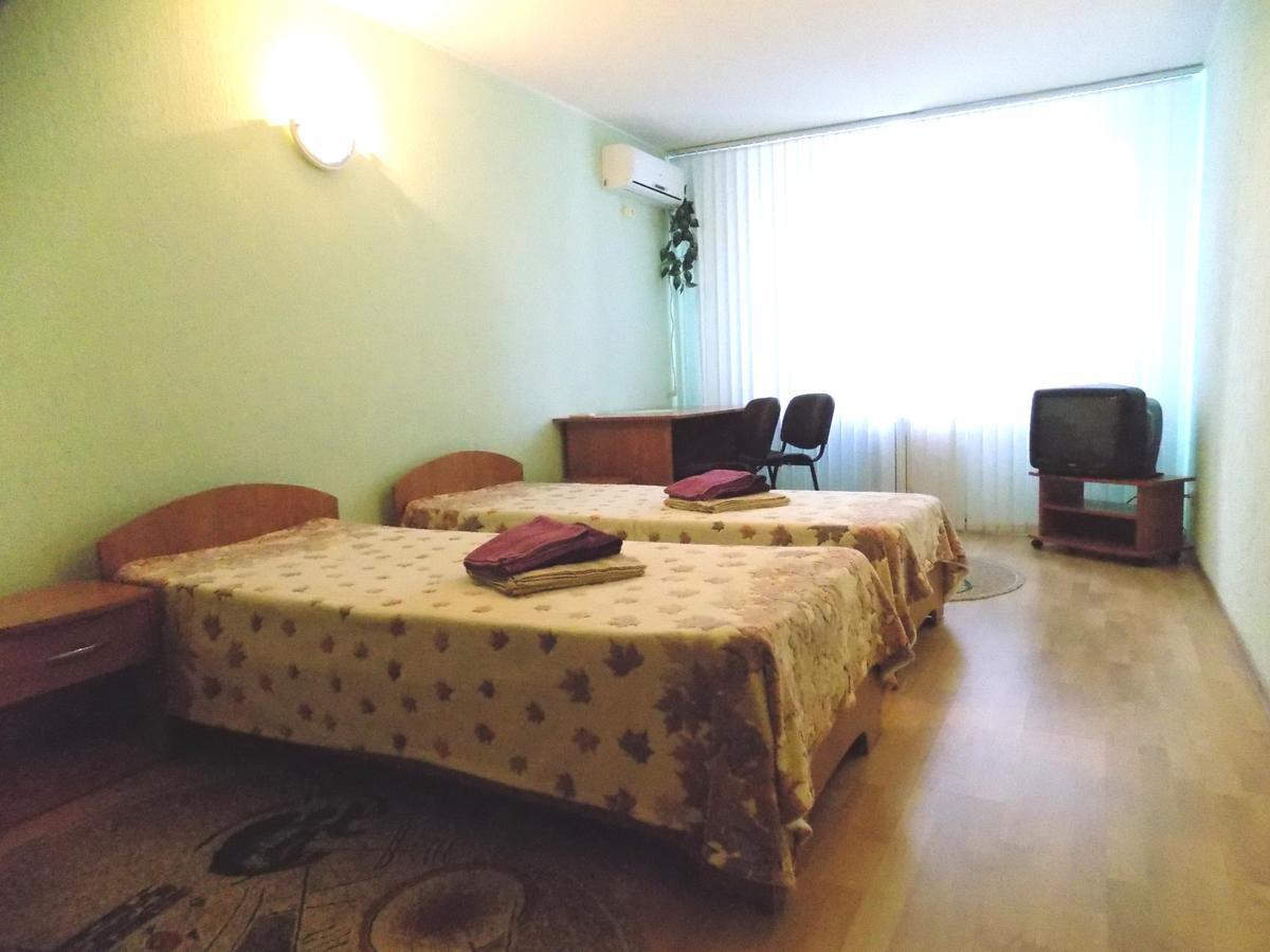 Elektromash Hotel Тираспол Екстериор снимка